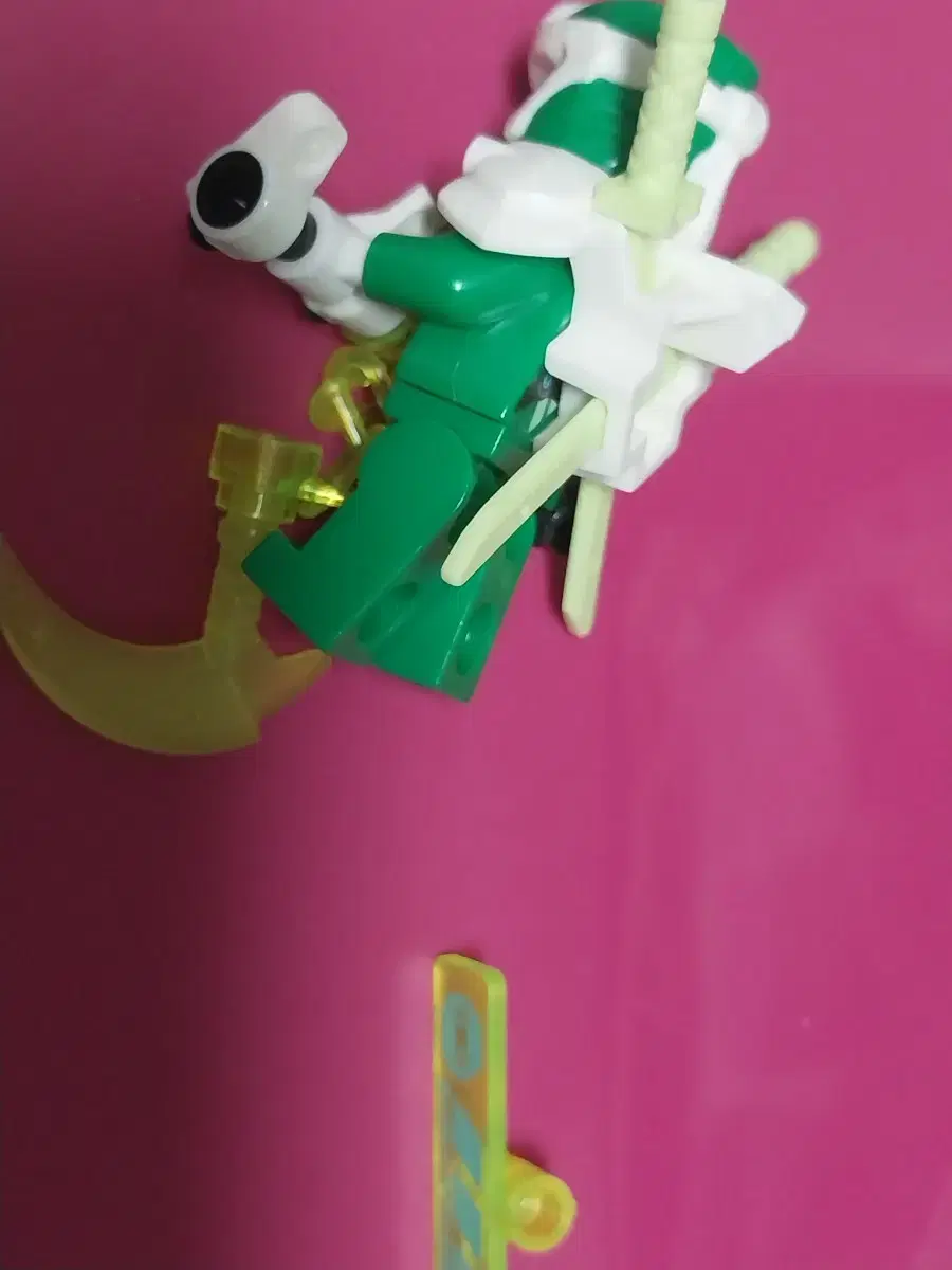 thumbnail-4